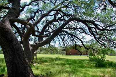 2725 Old Lehmann Road, Kingsbury, TX 78638 - Photo 26