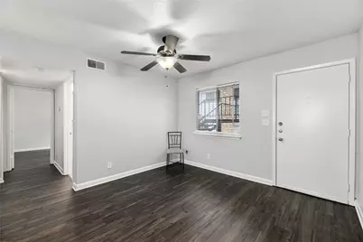 2408 Longview Street #113, Austin, TX 78705 - Photo 22