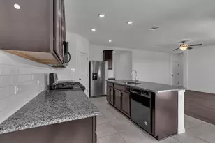 13709 Fallsprings Way, Manor, TX 78653 - Photo 12