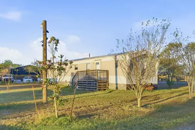 675 Highland Ranch Way, Dale, TX 78616 - Photo 2