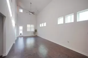 8945 Parker Ranch Cir, Austin, TX 78748 - Photo 8