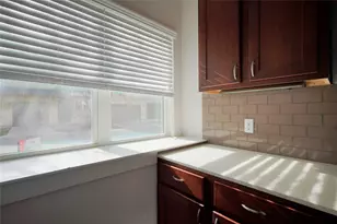 8945 Parker Ranch Cir, Austin, TX 78748 - Photo 6