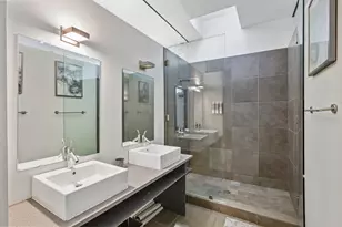 208 Lessin Ln, Austin, TX 78704 - Photo 12