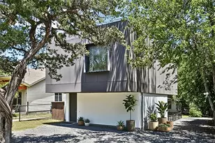 208 Lessin Ln, Austin, TX 78704 - Photo 2