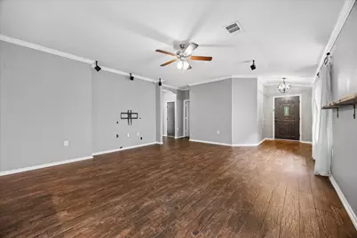 9025 Sun Shower Bend, Austin, TX 78724 - Photo 6