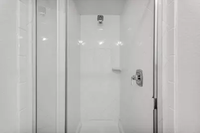 7201 Auburn Blaze Lane, Austin, TX 78744 - Photo 18