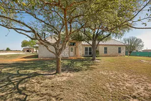 13639 Abrahamson Rd, Manor, TX 78653 - Photo 2