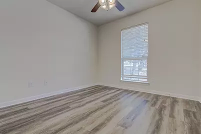 21607 Santa Carlo Avenue, Lago Vista, TX 78645 - Photo 16
