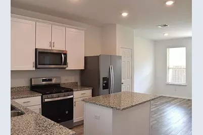 217 English Oak Street, Georgetown, TX 78626 - Photo 4