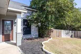 309 Caladium Ct, Georgetown, TX 78626 - Photo 4