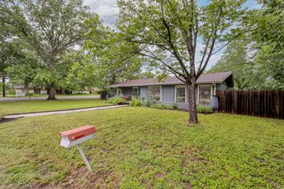 1233 Orange Street, Lockhart, TX 78644 - Photo 24
