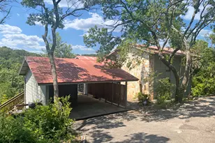 970 Live Oak Cir, West Lake Hills, TX 78746 - Photo 1