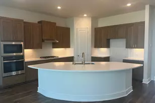 300 Blue Vervain Trl, Georgetown, TX 78633 - Photo 2
