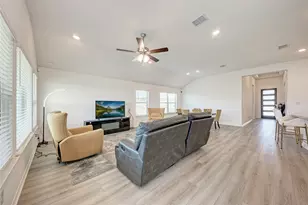 20821 Schuster St, Manor, TX 78653 - Photo 16