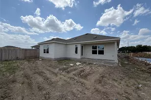 181 Oriole St, Kyle, TX 78640 - Photo 6