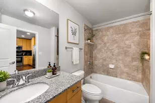 360 Nueces St, Austin, TX 78701 - Photo 22