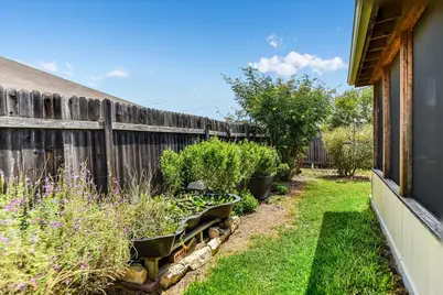 2800 Tyler Lane, Taylor, TX 76574 - Photo 20