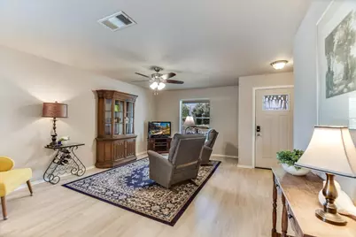 2800 Tyler Lane, Taylor, TX 76574 - Photo 4