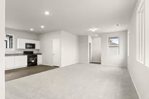 3085 Winding Creek Rd, Kyle, TX 78640 - Photo 14