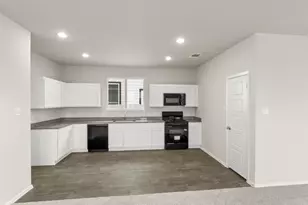 3085 Winding Creek Rd, Kyle, TX 78640 - Photo 16