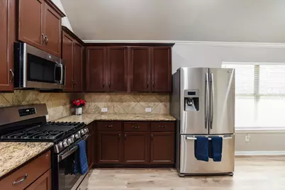 170 Sandstone Trail, Buda, TX 78610 - Photo 10