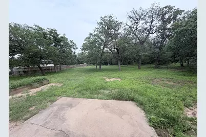 187 Creekwood Trail, Cedar Creek, TX 78612 - Photo 20