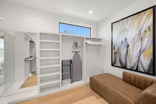 1304 Comal St, Austin, TX 78702 - Photo 18