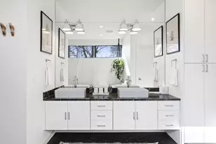 1304 Comal St, Austin, TX 78702 - Photo 20