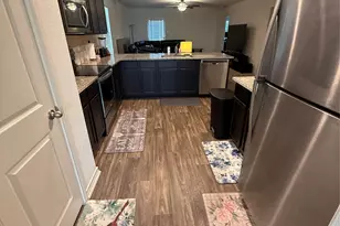 18912 Quiet Range Dr, Elgin, TX 78621 - Photo 6