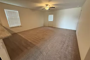 18912 Quiet Range Dr, Elgin, TX 78621 - Photo 10