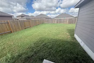 18912 Quiet Range Dr, Elgin, TX 78621 - Photo 28