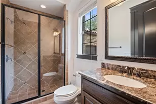 1310 Minnie Dr, Austin, TX 78732 - Photo 26