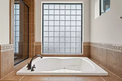 1310 Minnie Drive, Austin, TX 78732 - Photo 22