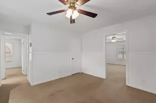 8405 Sequoia Dr, Austin, TX 78758 - Photo 8