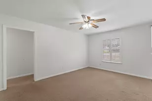 8405 Sequoia Dr, Austin, TX 78758 - Photo 4