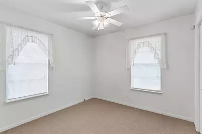 8405 Sequoia Drive, Austin, TX 78758 - Photo 16