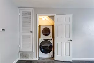 2005 Glen Allen St, Austin, TX 78704 - Photo 8