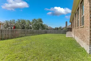 902 Catalina Ln, Austin, TX 78737 - Photo 26