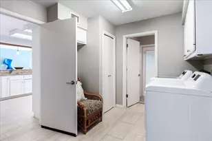 207 Rogers Ridge St, San Marcos, TX 78666 - Photo 12