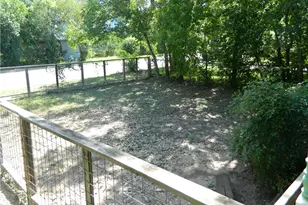 4501 Lareina Dr, Austin, TX 78745 - Photo 4