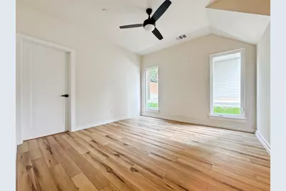 2309 Montopolis Drive #8, Austin, TX 78741 - Photo 12