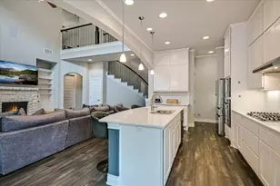 501 Anfield Cir, Austin, TX 78738 - Photo 8