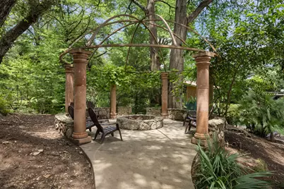 1910 Rue De St Tropez #6, Austin, TX 78746 - Photo 34