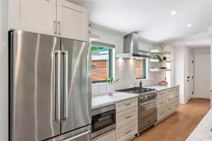 3210 Cupid Dr, Austin, TX 78735 - Photo 8
