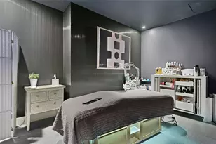 210 Lavaca St, Austin, TX 78701 - Photo 34