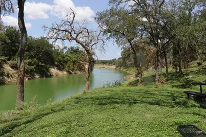 1610 Paradise Parkway, Canyon Lake, TX 78133 - Photo 40