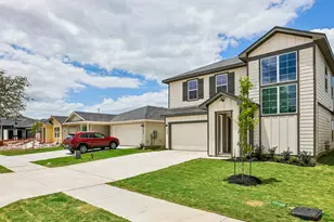 364 San Juan Trl, Bastrop, TX 78602 - Photo 6