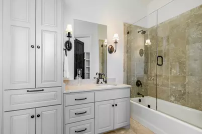 624 Logans Ln Lane, Austin, TX 78746 - Photo 32