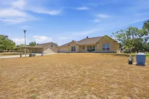 305 Pecan Dr, Kingsland, TX 78639 - Photo 2