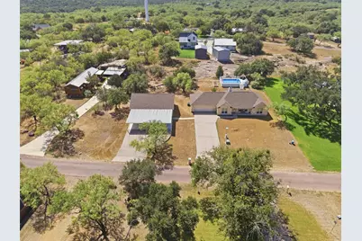 305 Pecan Drive, Kingsland, TX 78639 - Photo 28